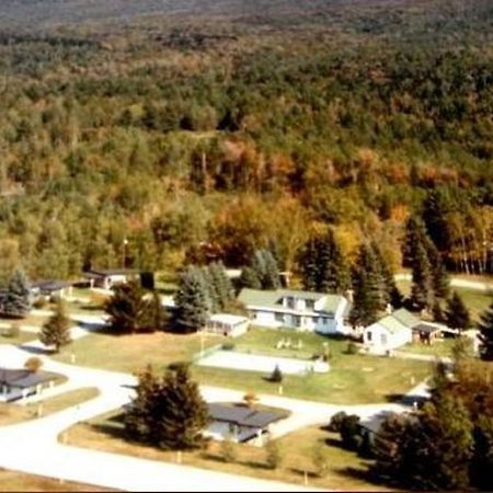 Motel Patio Motor Court Carroll Exterior foto