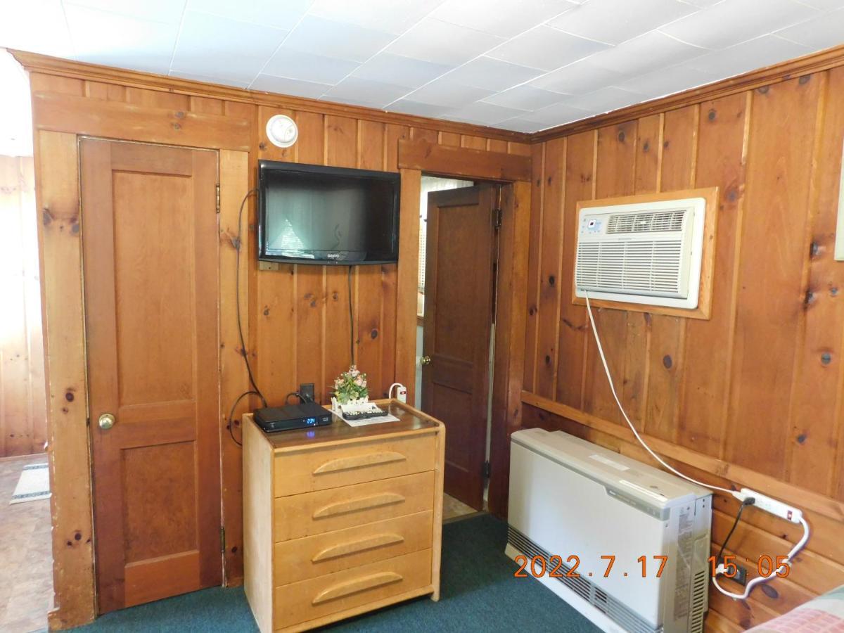 Motel Patio Motor Court Carroll Exterior foto